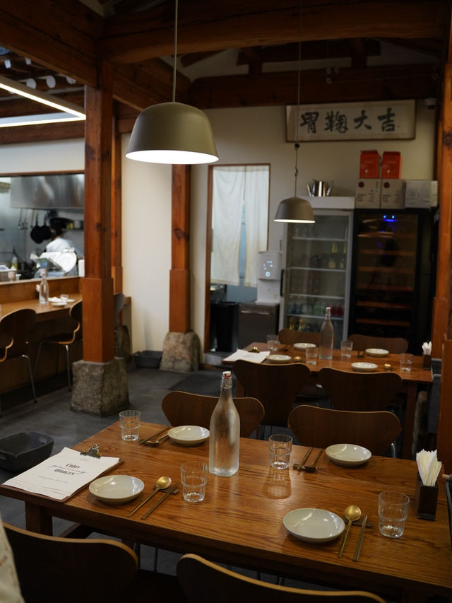 【安国🇰🇷】韓屋リノベーションのお洒落ダイニング