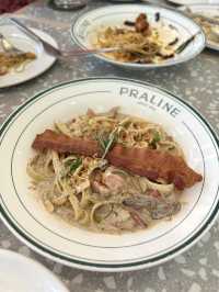 คาเฟ่ PRALINE ย่านราชพฤกษ์