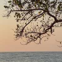 หาดทรายแก้ว