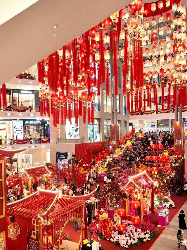 GONG XI, GONG XI ! FIERY RED FESTIVE VIBES IN PAVILLION MALL