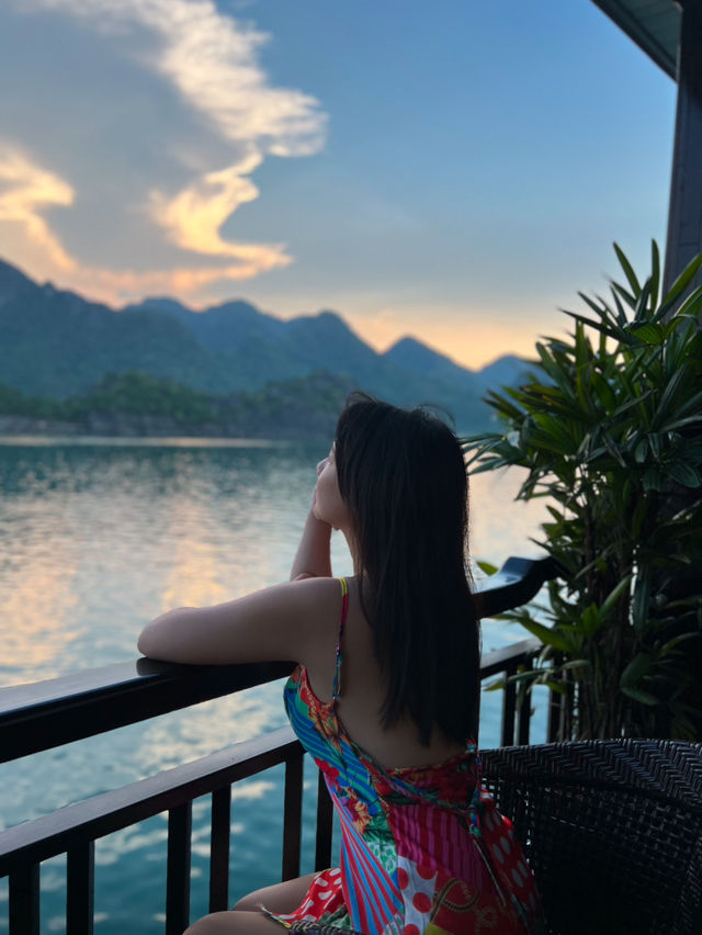 Exploring Halong Bay by Kayak