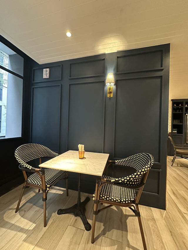 Where to stay in The Quartier Hotel Phromphong - Thonglor