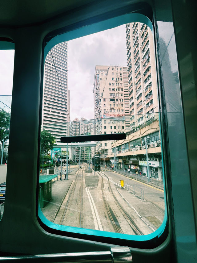 レトロなトラムに揺られて、香港の街を満喫🚋✨