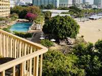 Romantic Honeymoon at Dusit Thani Pattaya