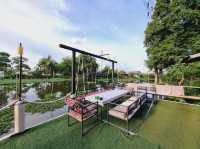 Play Farm ร้านอาหารริมน้ำสมุทรปราการ