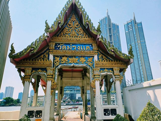 泰國曼谷湄南河畔古跡寺廟教堂清真寺商場一日遊行程，全程免費參觀，適合休閒打卡拍照📸祈福