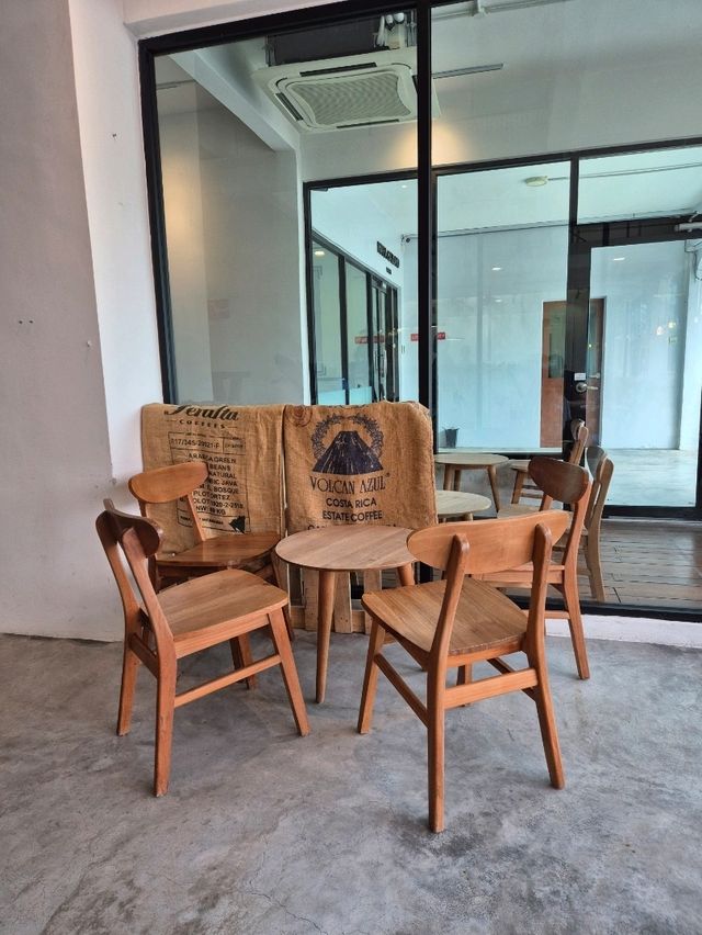 Sweet Blossom Coffee Roasters JB