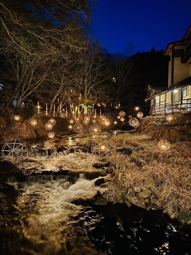 【熊本旅行】幻想的な灯りと川の流れを楽しむ湯あかり✨️