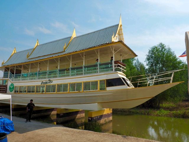 ท่าเรือวัดพุทธพรหมยาน บางคล้า