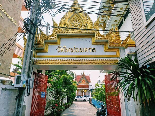 泰國曼谷湄南河畔老城區皇家古跡寺廟一日遊行程，祈福非常靈驗，適合祈福打卡拍照📸冥想