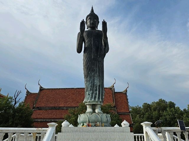 วัดขุนสมุทราวาส