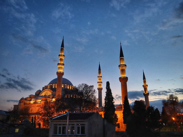 🇹🇷이스탄불 시내와 모스크 뷰 좋은 테라스 카페 미마르 시난 