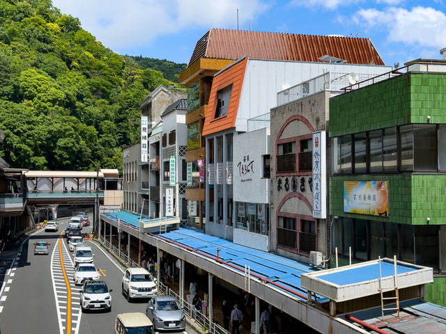 【お土産と温泉の宝庫】箱根湯本温泉街♨️🛍️