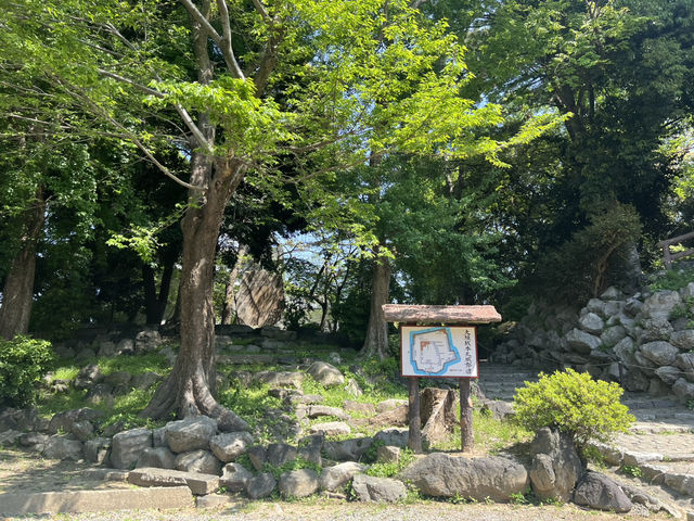 【麋城の滝】