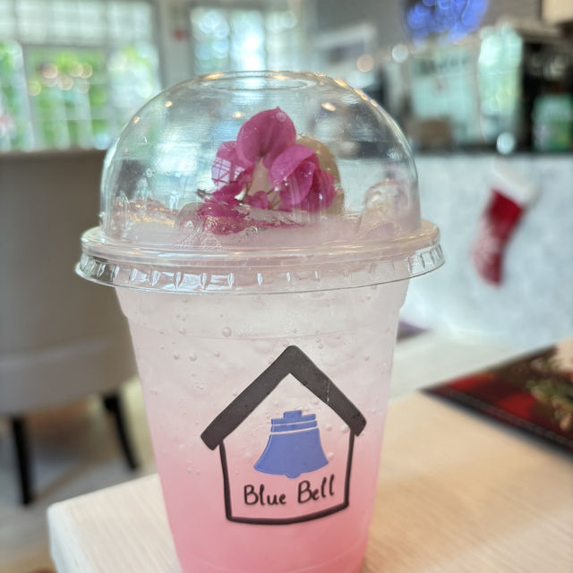 Blue Bell café and more สระบุรี
