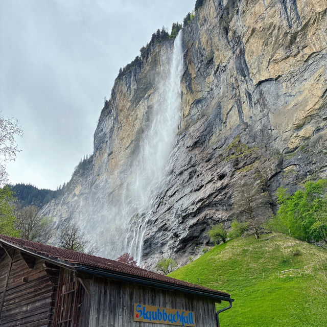 ラウターブルンネン（Lauterbrunnen）