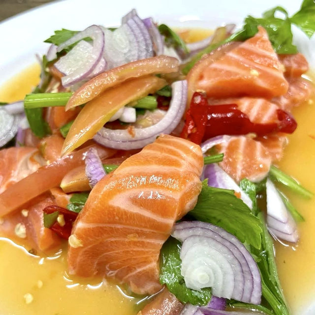 🌟ร้านแซ่บตัวแม่เด็ดทุกเมนูต้องลอง