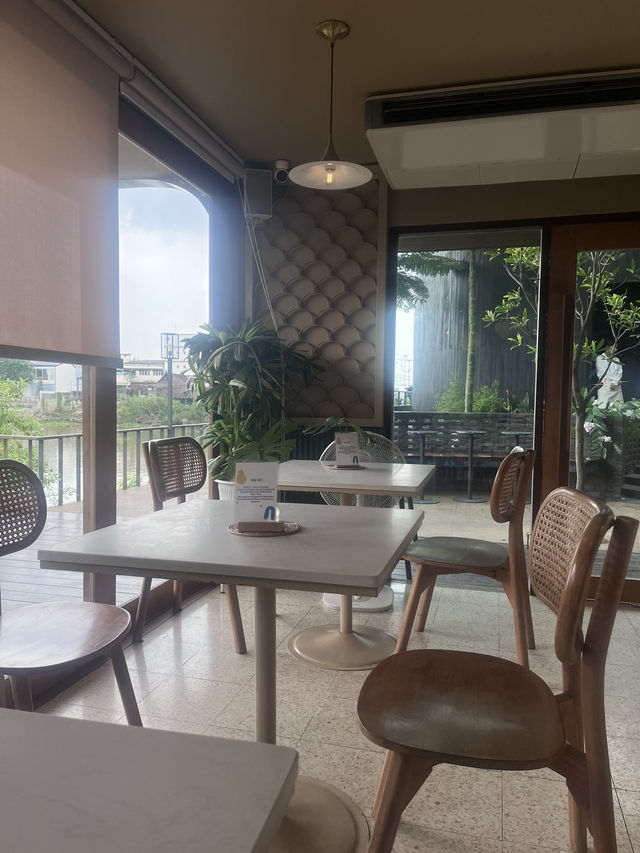 【アユタヤ】アユタヤ駅すぐ近く🚃お洒落なカフェ☕️TEWA cafe