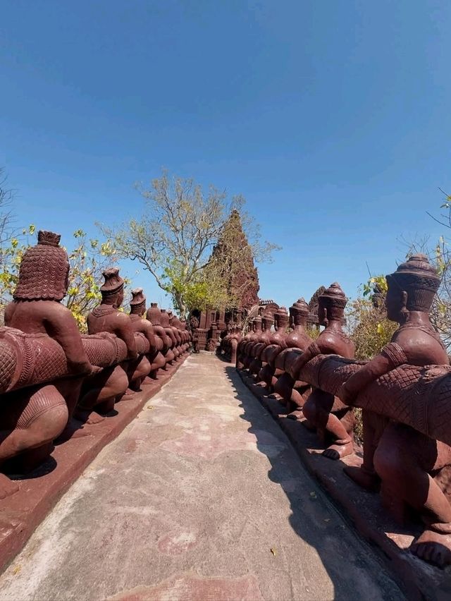 Discover Tranquility at Wat Khao Sanam Chaeng