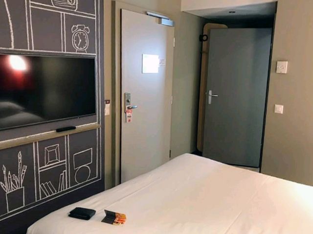 日內瓦 | 交通便捷的平價商旅---日內瓦中央車站宜必思酒店 Hôtel ibis Genève Centre Gare