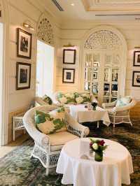 ☕ Elegant Moments: The Authors' Lounge Bangkok  🕊️📖