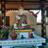 วัดแสนเมืองมาวัดที่เป็นอัตลักษณ์ของไทยลื้อ