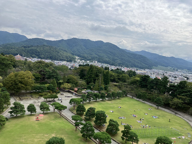 鶴ヶ城！