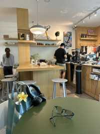 จิบกาแฟชิลๆที่ @ROASTIV 