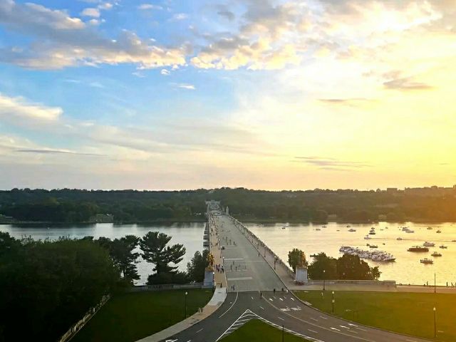 America’s Front Yard: National Mall & Memorial Parks