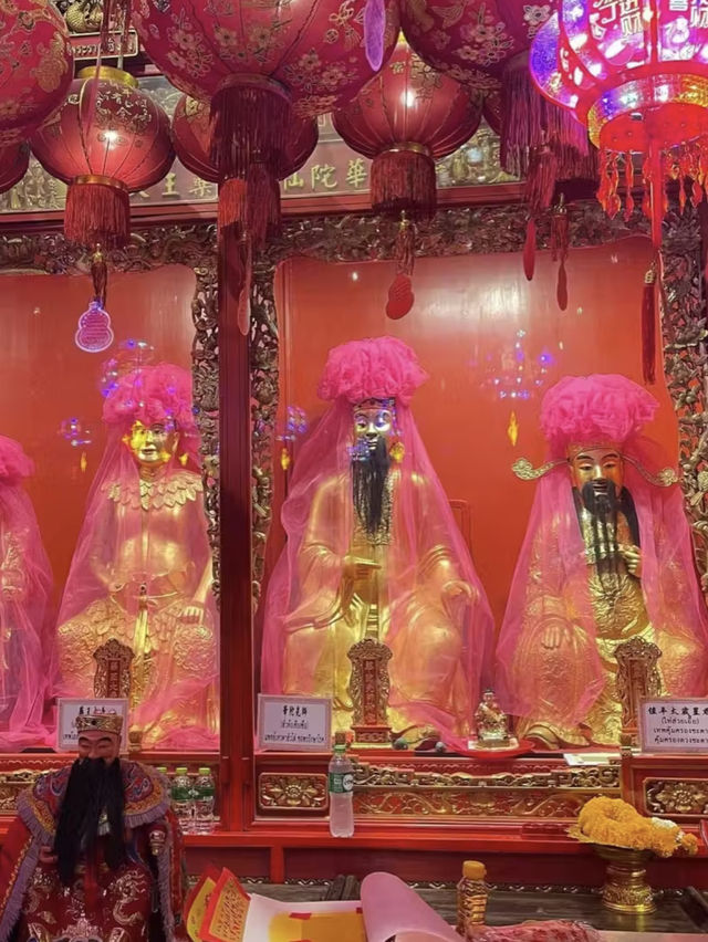 ไหว้พระวัดเล่งเน่ยยี่ เยาวราชแก้ปีชงสายมูห้ามพลาด