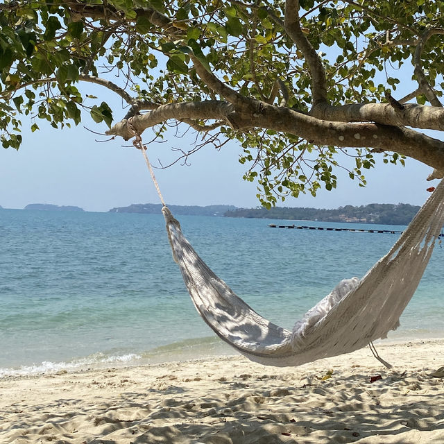 🌴 เกาะโหลน (Koh Lon) 