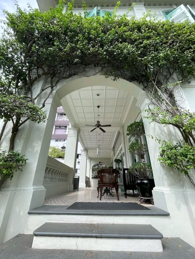 “The Majestic Heritage River‑Retreat”