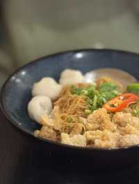 หมี่เชก ภูเก็ต Old Town” – เส้นเด็ด เผ็ดถึงใจ