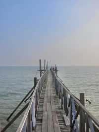 Seaside simplicity in Tanjung Sepat: where the land breathes slow