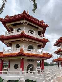 🌸✨ Escape to Chinese Garden – Singapore’s Secret Chill Spot! 🏯🌳