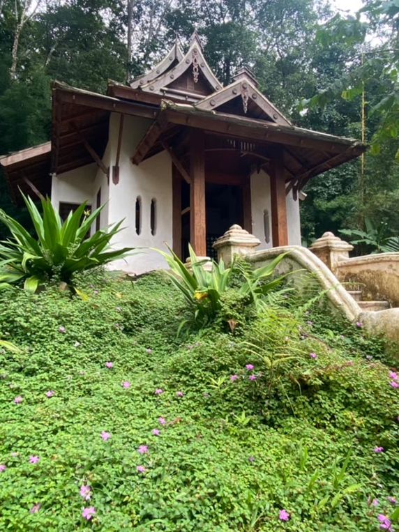 วัดผาลาด 