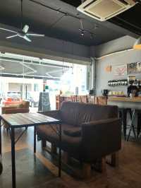 Sweet Treat Stop at Coffeeholic