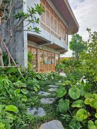 Hitch & Round Cafe and Space | ปราณบุรี