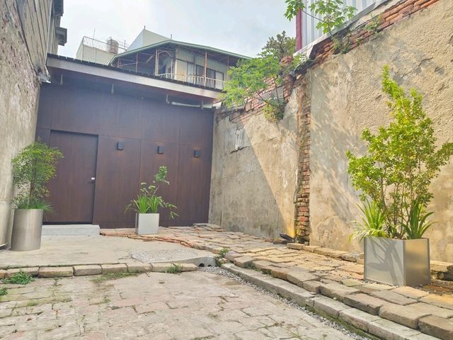 🏛️ 信義街咾咕石黃宅-開幕首展