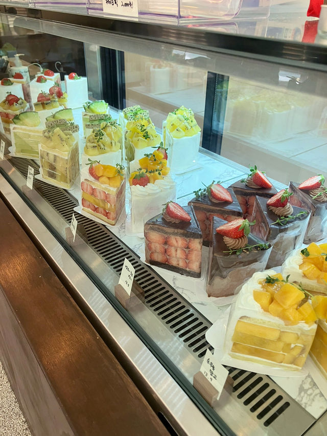 과일을 먹는 듯한 케잌 맛집