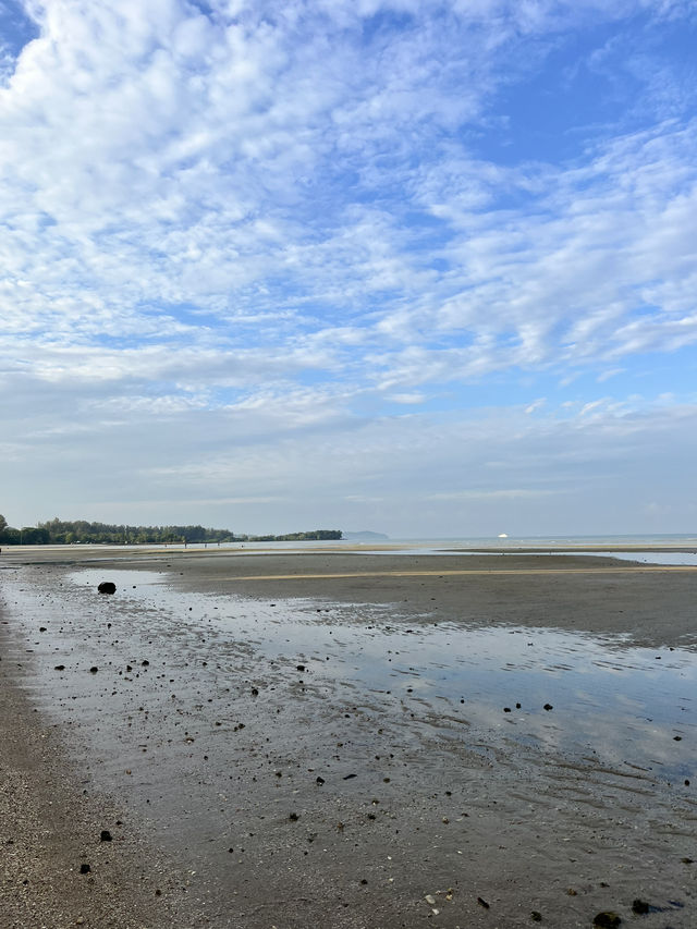 Whispers of Dawn: A Sunrise Stroll in Port Dickson