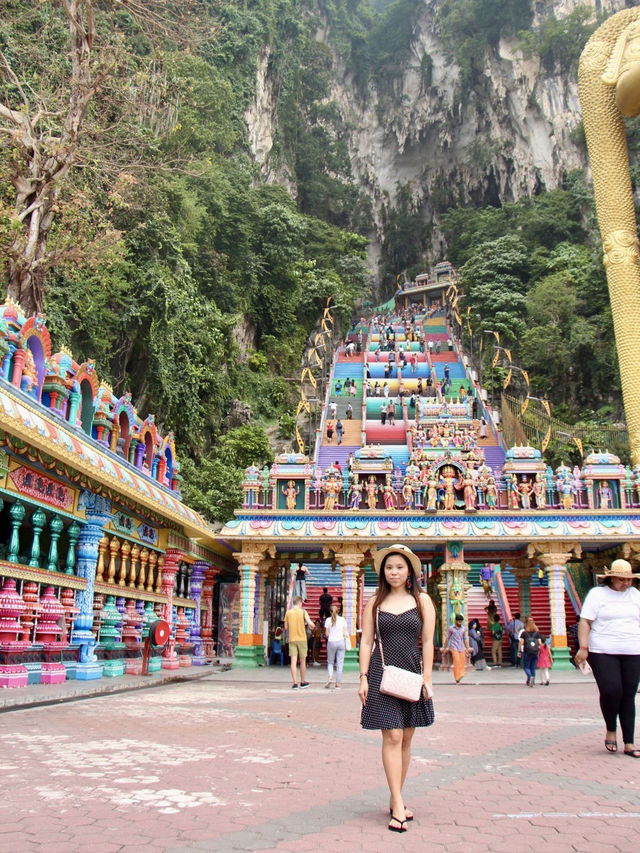 🦚 Batu Caves, Kuala Lumpur — A Summer Getaway Full of Adventure & Culture 🦚
