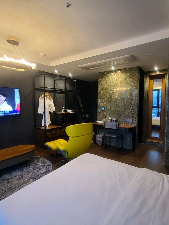 동대문 감성만랩 호텔 더 디자이너스 DDP Designers Suite Room 2002호