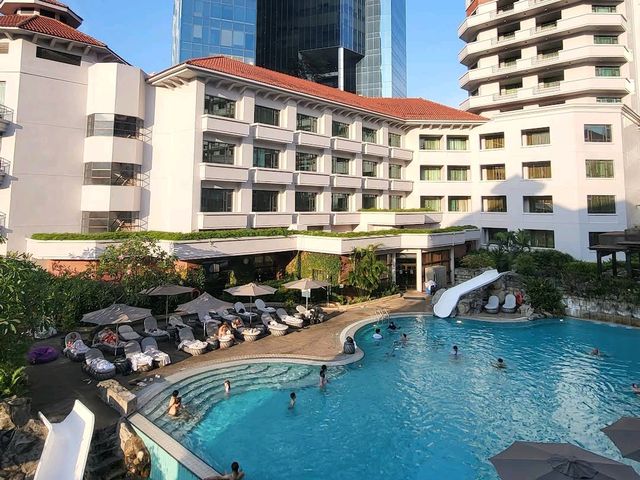 Paradox Singapore Merchant Court
