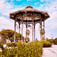 Solo Travel Guide: Catania, Sicily – Where Fire Meets Baroque** 🌋🏛️