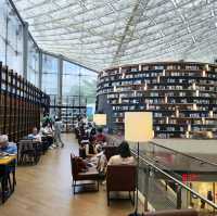 Starfield Library (COEX Mall)
