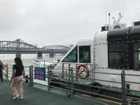 202507丹東：一趟直視北韓的邊境凝視📍鴨綠江 1 號碼頭遊船