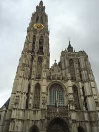 【Cathédrale Notre-Dame de Bruxelles／聖母大聖堂】