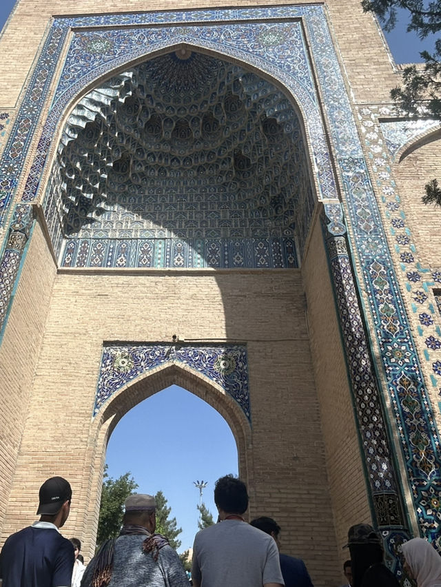 🕌【サマルカンド】の宝石！ビビハニム・モスクに息をのむ美しさ✨