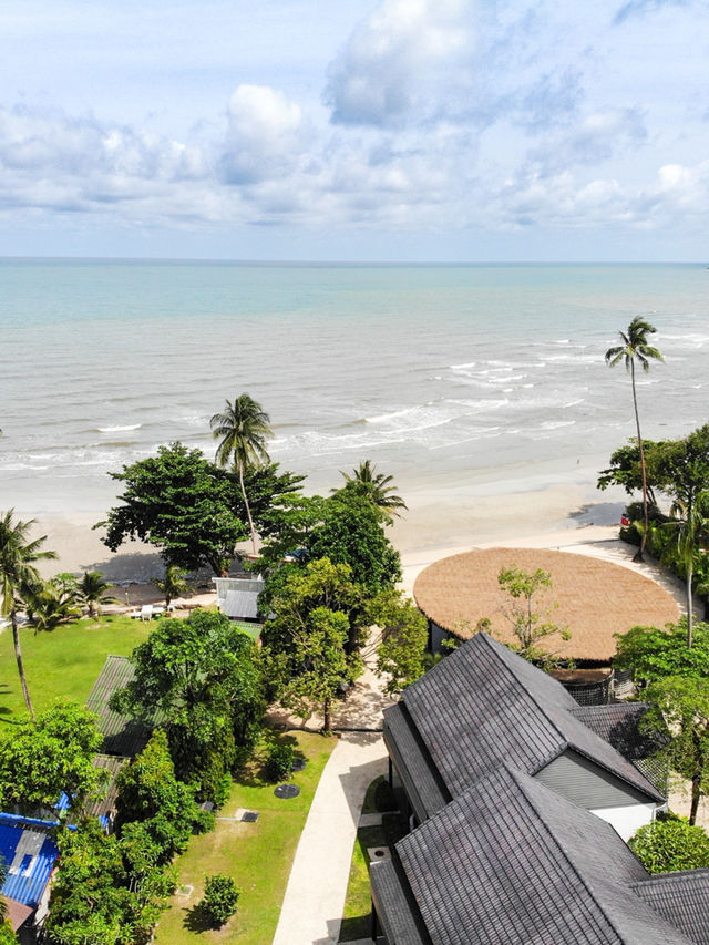 เกาะช้าง โรงแรมติดหาดมีสวนน้ำ